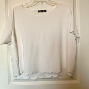 Boohoo Plus scalloped bottom crop top